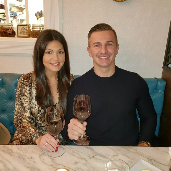 Meet your Posher, Krystal - Picture 1 of 1